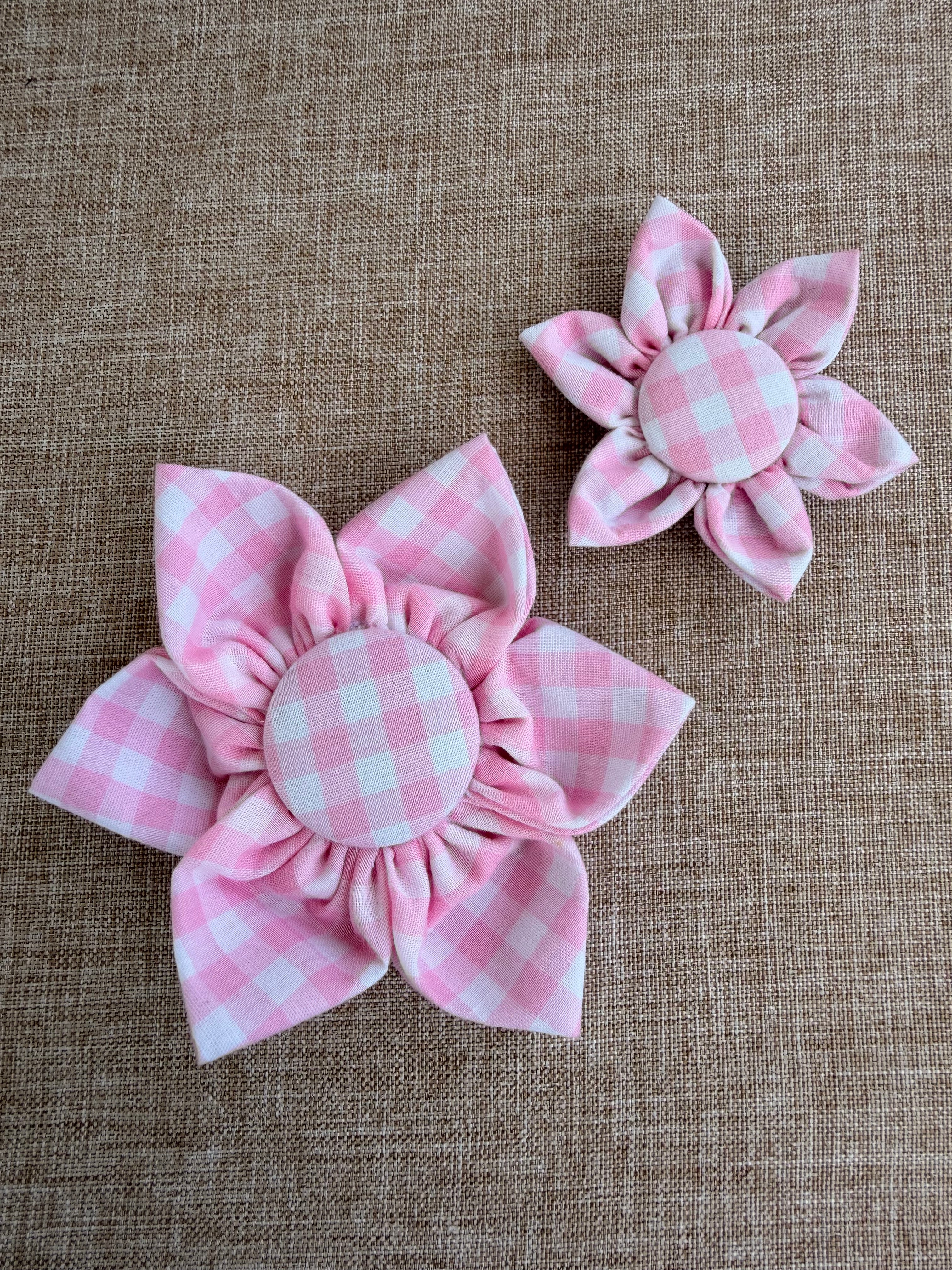 Pink Gingham Dog Bloom